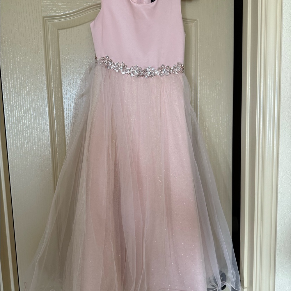 Elegant Pink Kids Dress with Floral Embellishments